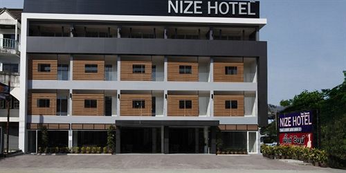Nize Hotel - Sha Plus Phuket Dış mekan fotoğraf